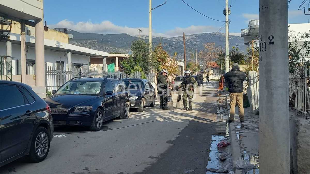 Ζεφύρι: Μεγάλη αστυνομική επιχείρηση μετά το επεισόδιο με τους 100 πυροβολισμούς