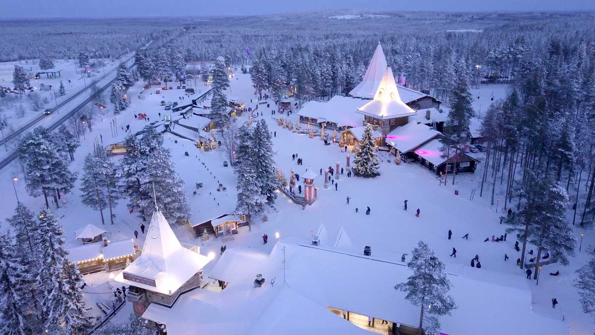 Φινλανδία: Από τη Βρετανία οι περισσότεροι επισκέπτες που πάνε για να δουν τον Άγιο Βασίλη