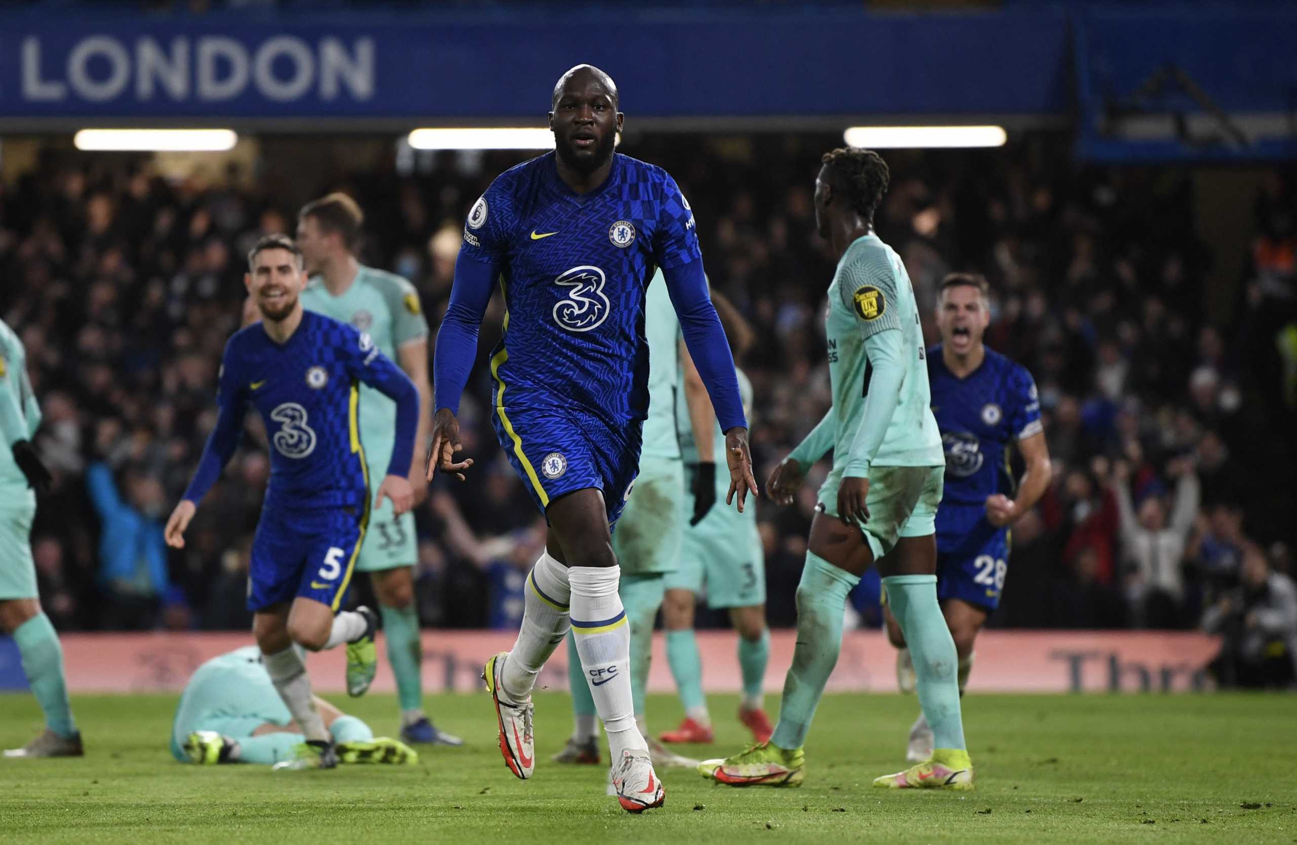 Soccer Football - Premier League - Chelsea v Brighton & Hove Albion - Stamford Bridge, London, Britain - December 29, 2021 Chelsea's Romelu Lukaku celebrates scoring their first goal REUTERS