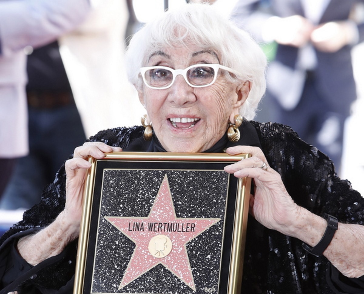 Πέθανε η θρυλική σκηνοθέτιδα Lina Wertmuller
