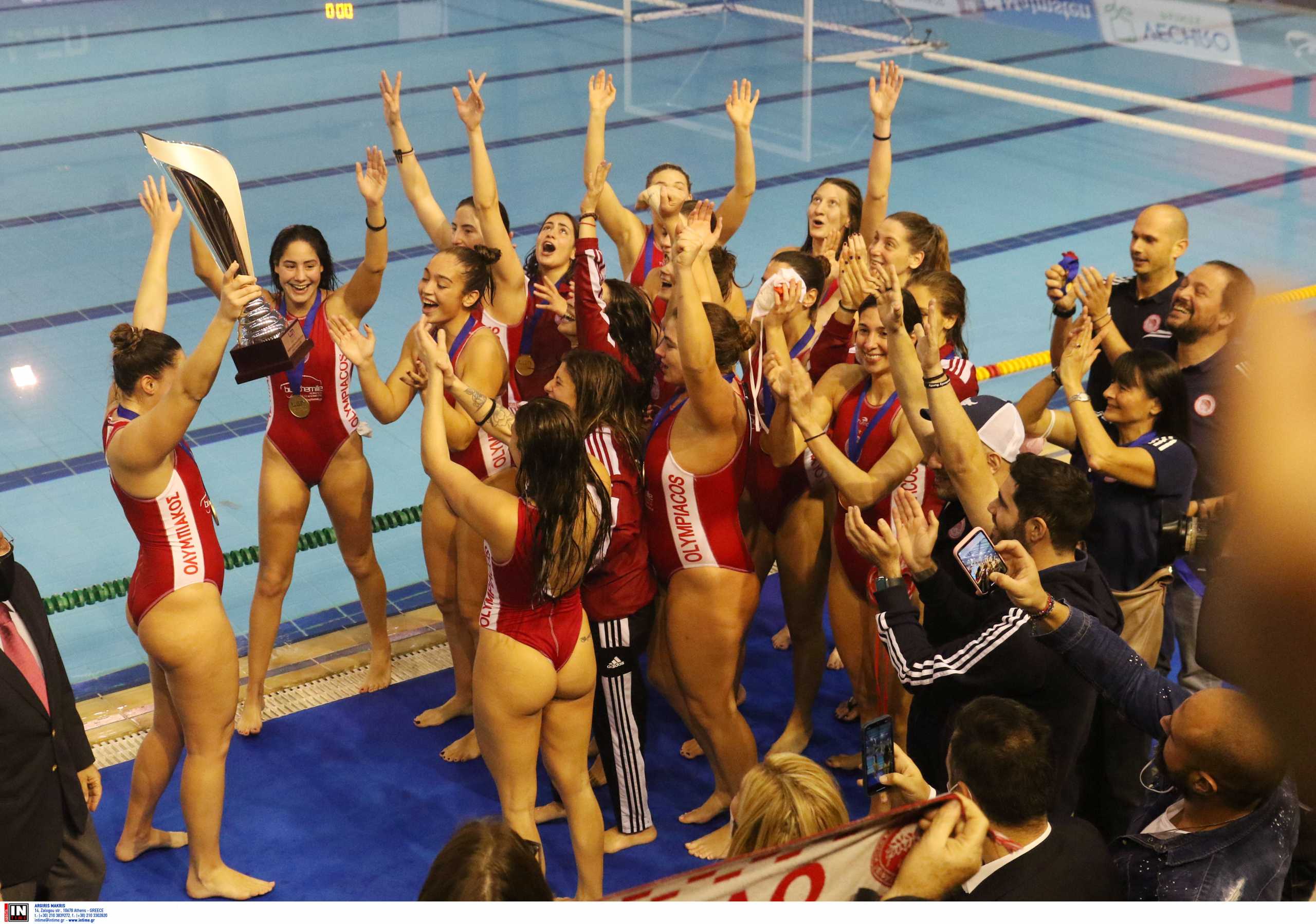 Βαγγέλης Μαρινάκης: Το μήνυμα για τη μεγάλη επιτυχία της γυναικείας ομάδας πόλο του Ολυμπιακού