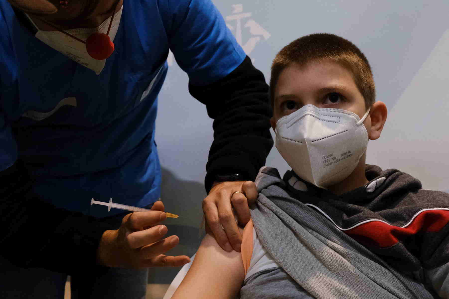 Κορονοϊός: Τρίτη δόση στα παιδιά 12-15 ετών προτείνουν τα CDC στις ΗΠΑ