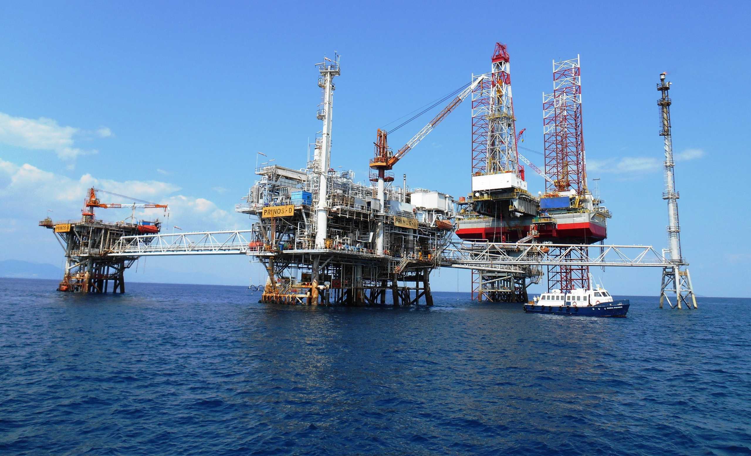 Καβάλα: Με 17 συλλήψεις τελείωσε η κατάληψη στις εγκαταστάσεις εταιρείας παραγωγής πετρελαίου