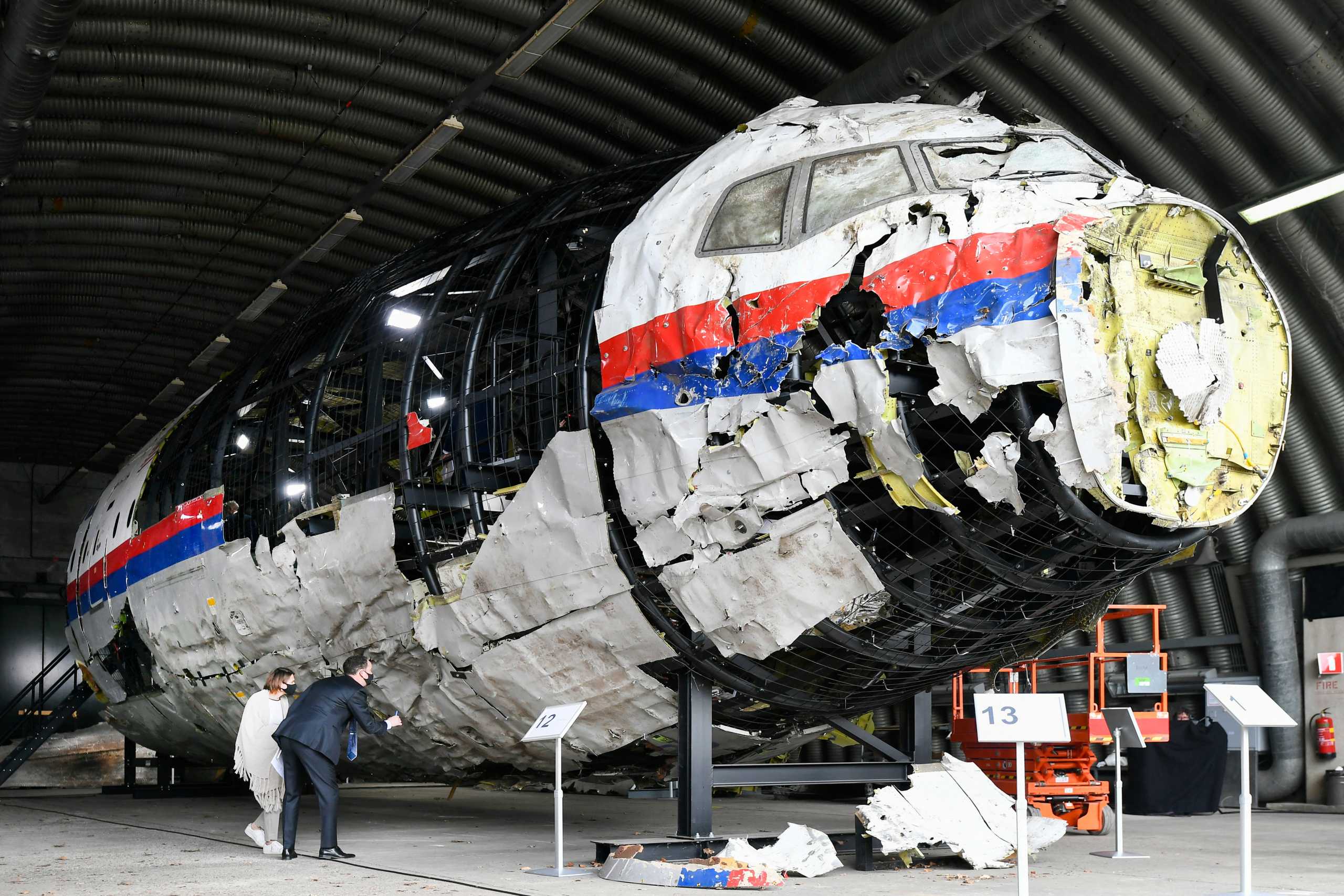 Πτήση MH17: Ισόβια στους κατηγορούμενους για την κατάρριψη αεροσκάφους της Malaysia Airlines ζητούν οι εισαγγελείς