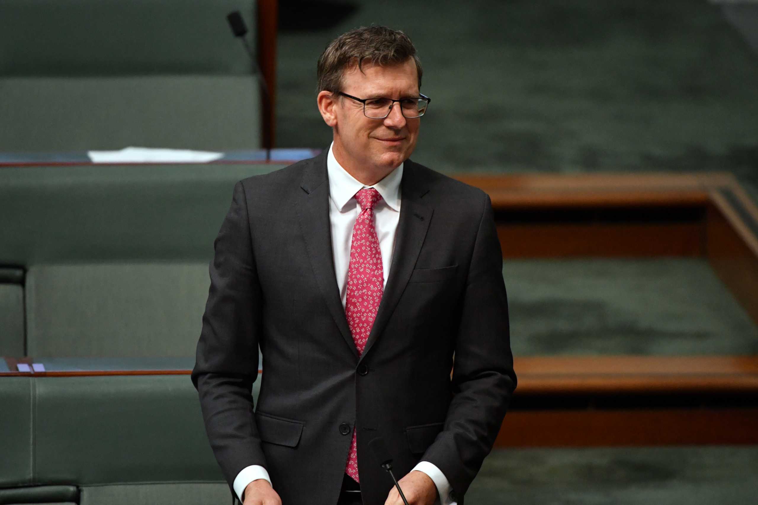 Αυστραλία: Σε διαθεσιμότητα ο υπουργός Παιδείας - Κατηγορείται ότι παρενόχλησε υπάλληλο