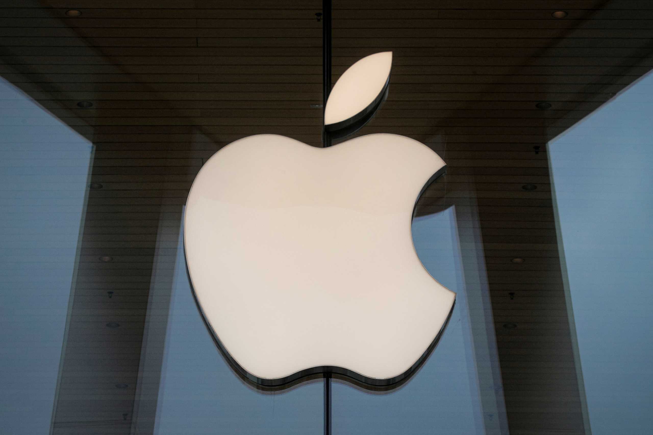 Μετάλλαξη Όμικρον - ΗΠΑ: Με click away τα καταστήματα της Apple στη Νέα Υόρκη λόγω κρουσμάτων