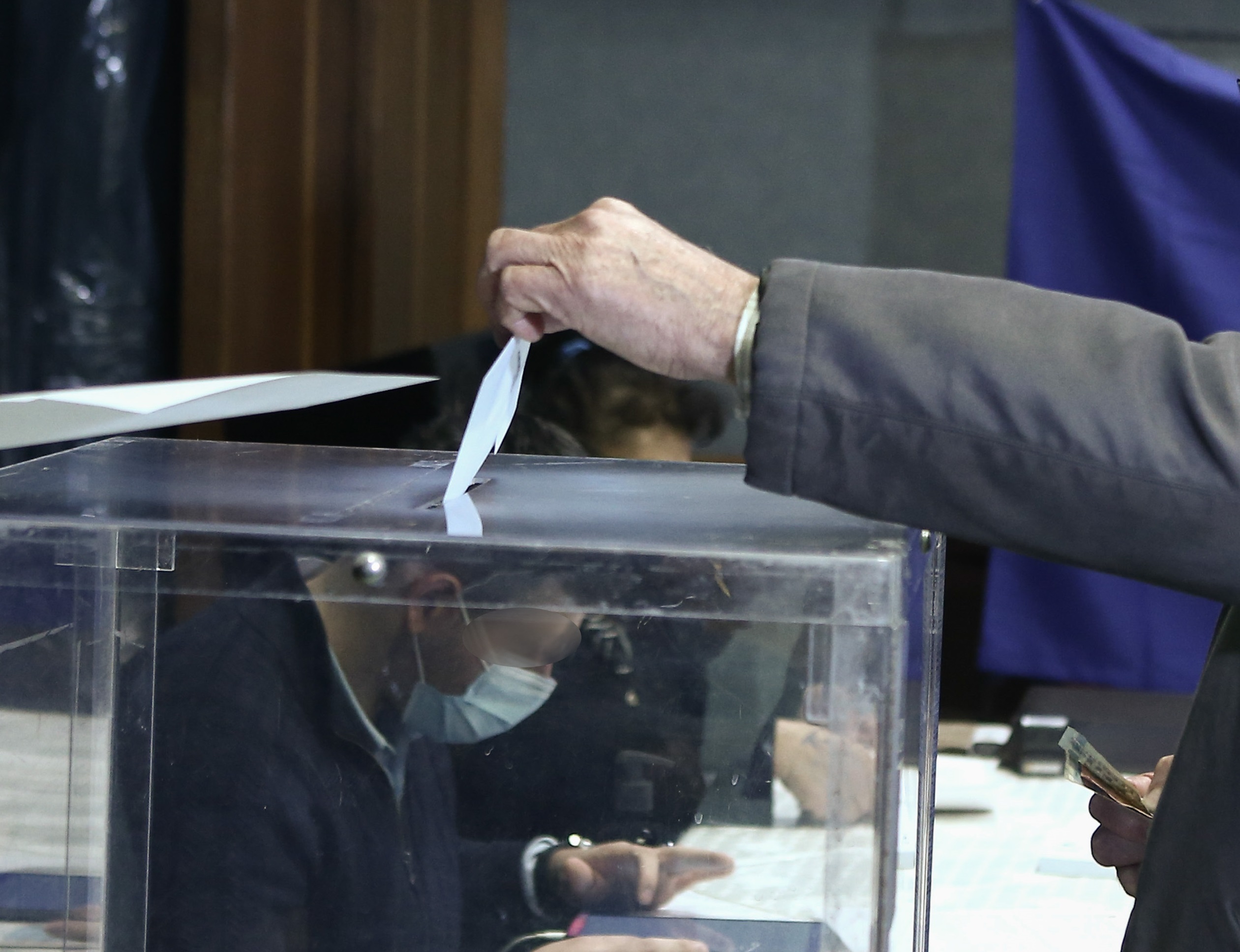 Εκλογές ΚΙΝΑΛ: Τι ισχύει στα εκλογικά κέντρα μετά τις 20.00
