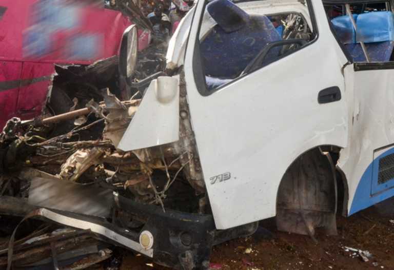Κένυα: Τους 31 έφτασαν οι νεκροί από το λεωφορείο που έπεσε σε ποτάμι