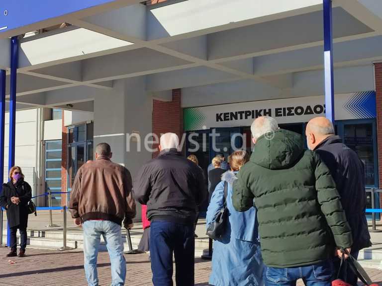 11.500 χιλιάδες ραντεβού για εμβολιασμό σε μισή μέρα από τους άνω των 60