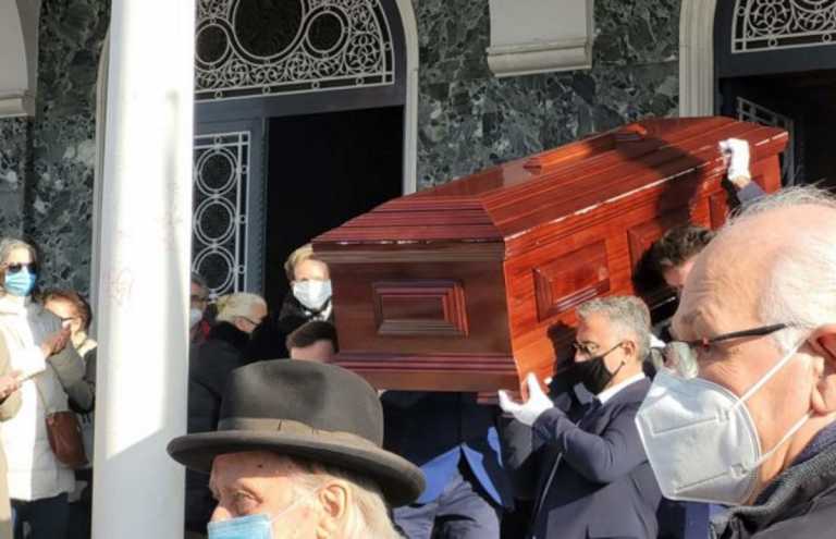 Στη Λάρισα είπαν το τελευταίο «αντίο» στον πρώην υπουργό Γιάννη Φλώρο