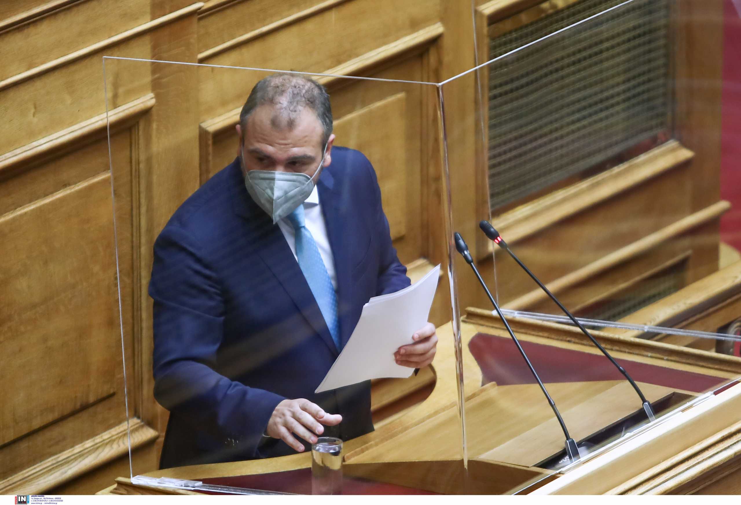 Φίλιππος Φόρτωμας: Διασωληνωμένος με κορονοϊό ο βουλευτής της ΝΔ – Δεν πρόλαβε να κάνει την ενισχυτική δόση