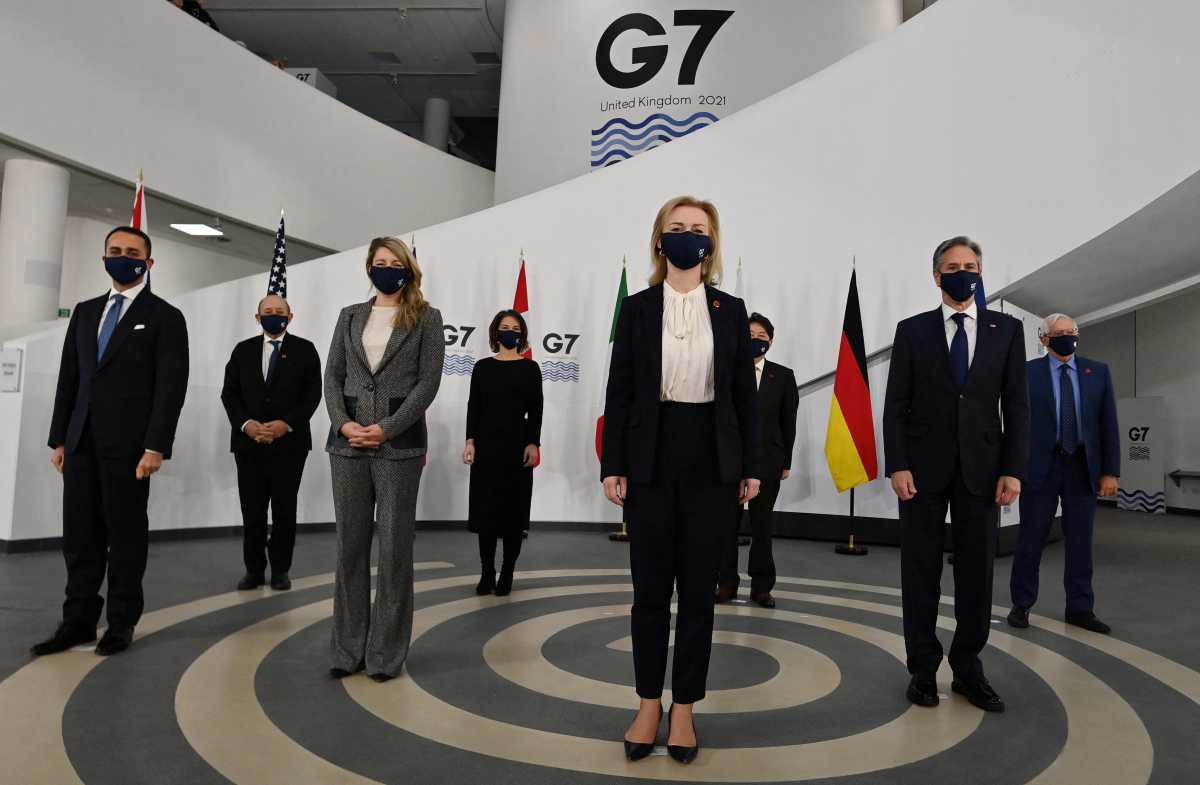 Εισβολή στην Ουκρανία: Ειδικά μέτρα της G7 για Ρώσους ολιγάρχες – Κατάσχεση των περιουσιακών τους στοιχείων