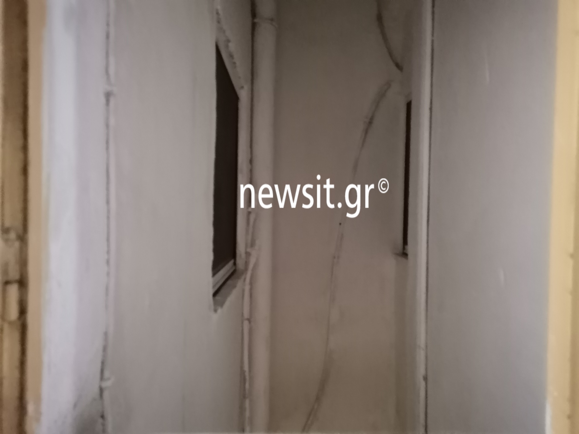 Ηλιούπολη: Άνδρας έπεσε σε φωταγωγό πολυκατοικίας