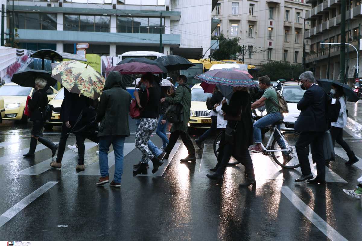 Καιρός - Meteo: Ισχυρά φαινόμενα για αύριο Σάββατο (11/12) με βροχές και καταιγίδες