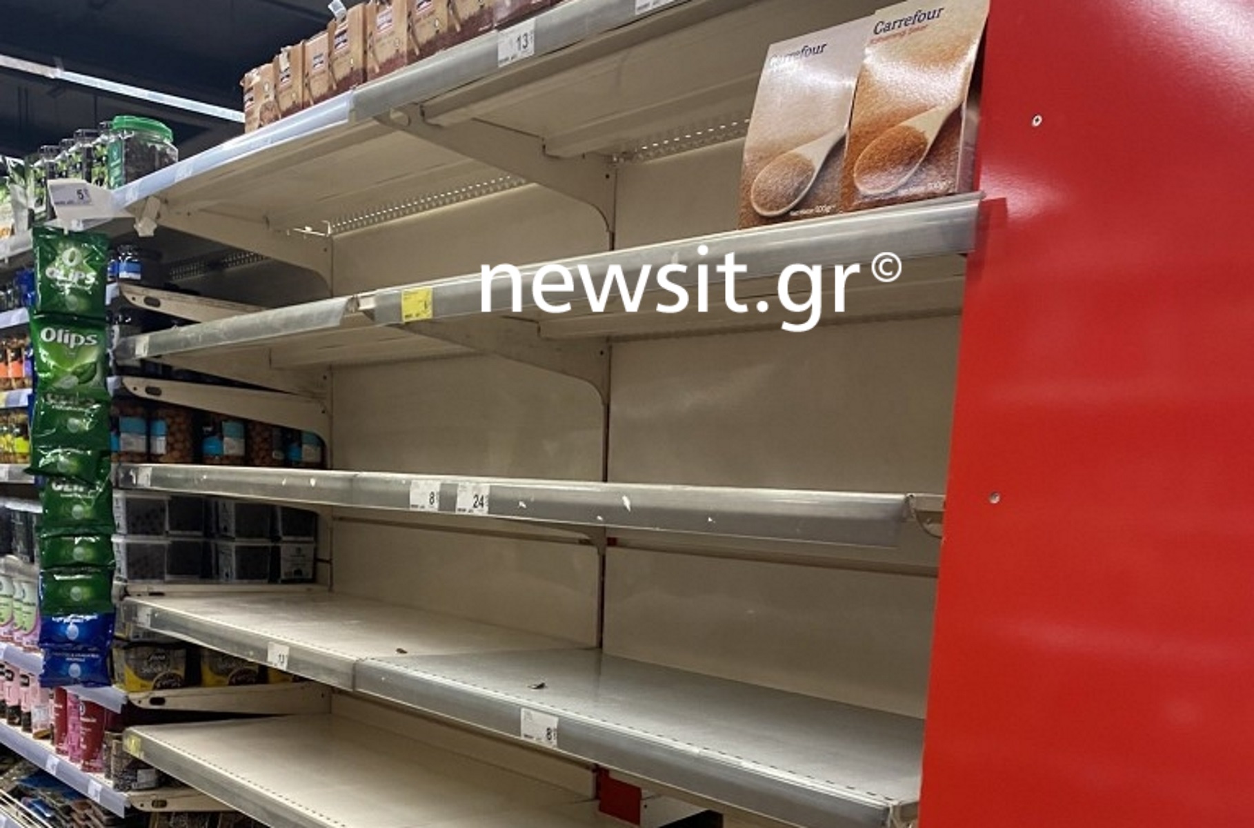 Τουρκία: Στοκάρουν ό,τι βρίσκουν σε προσφορά – Εξαφανίστηκαν ζάχαρη και ηλιέλαιο