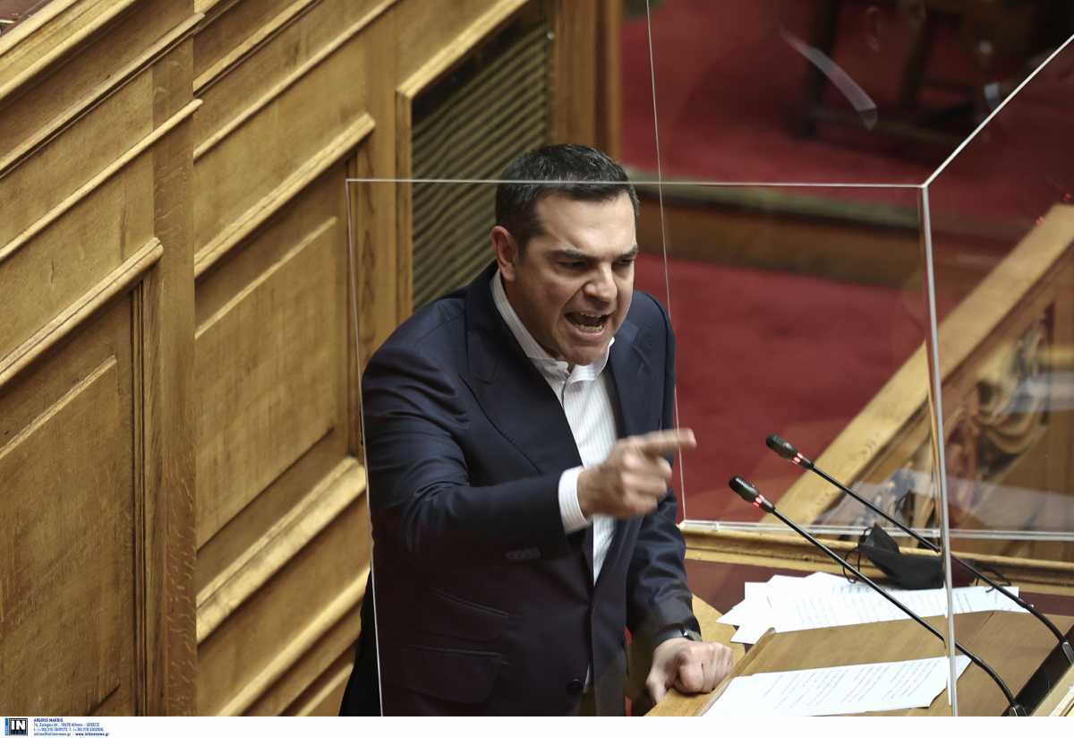 Πρόταση μομφής κατέθεσε ο Αλέξης Τσίπρας