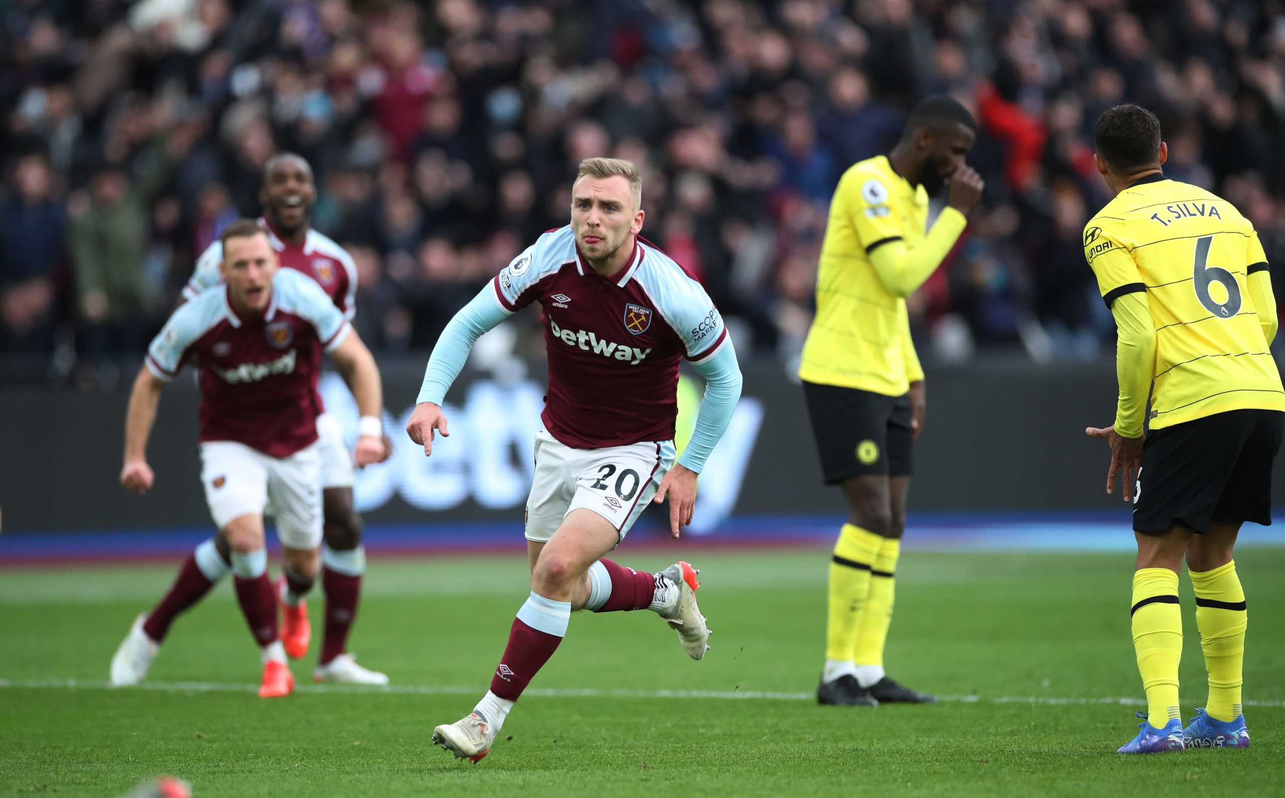 Soccer Football - Premier League - West Ham United v Chelsea - London Stadium, London, Britain - December 4, 2021 West Ham United's Jarrod Bowen celebrates scoring their second goal Action Images via Reuters