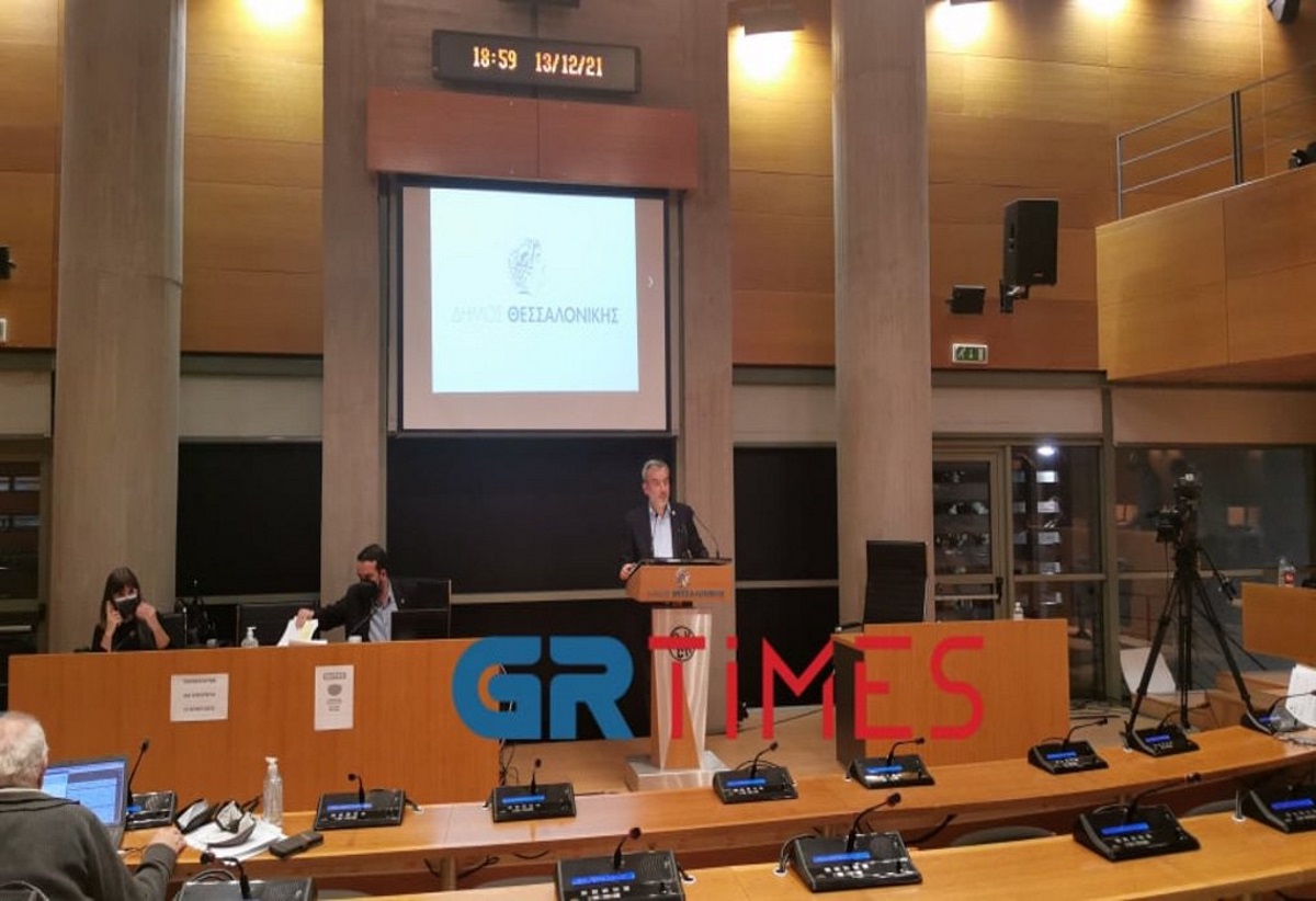 Κορονοϊός – Θεσσαλονίκη: Έπεσαν σημαντικά τα κρούσματα λέει ο δήμαρχος