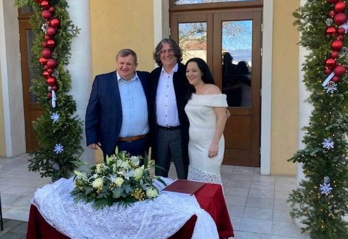 Πρωτοχρονιάτικος γάμος αντιδημάρχων στα Σέρβια Κοζάνης