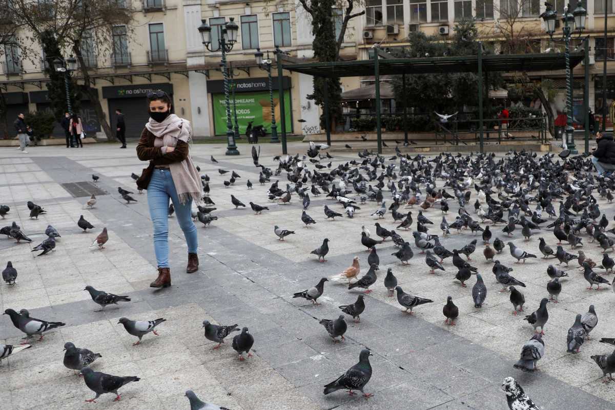 Κορονοϊός – Στέλεχος ΠΟΥ: Πολύ κοντά στο «πικ» της διάδοσης της «Όμικρον» Ελλάδα και Ιταλία