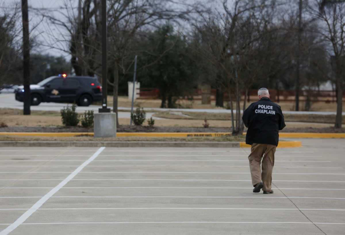 ΗΠΑ: Πιθανόν Βρετανός ο άνδρας που κρατούσε ομήρους  στη συναγωγή του Τέξας