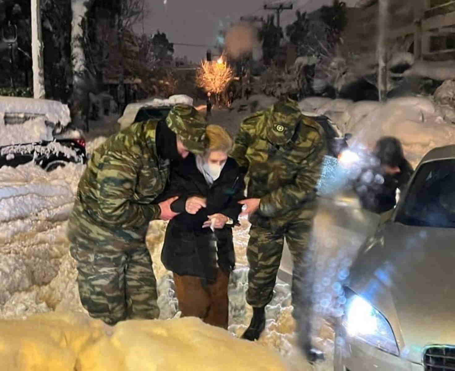 Enoples Dynameis kakokairia