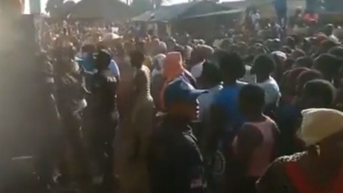 Εικόνες χάους σε εκκλησία στη Λιβερία: 29 άνθρωποι ποδοπατήθηκαν μέχρι θανάτου