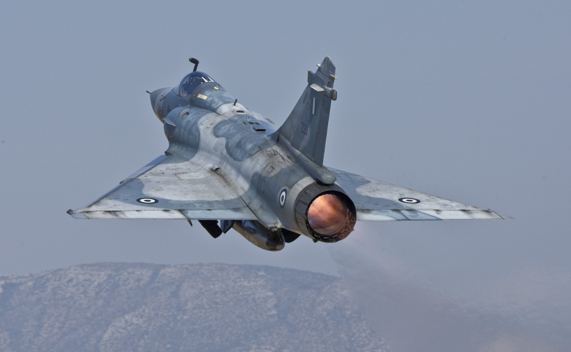 Mirage 2000: Αντίο στα θρυλικά μαχητικά που φρουρούσαν τους ελληνικούς ουρανούς 34 χρόνια