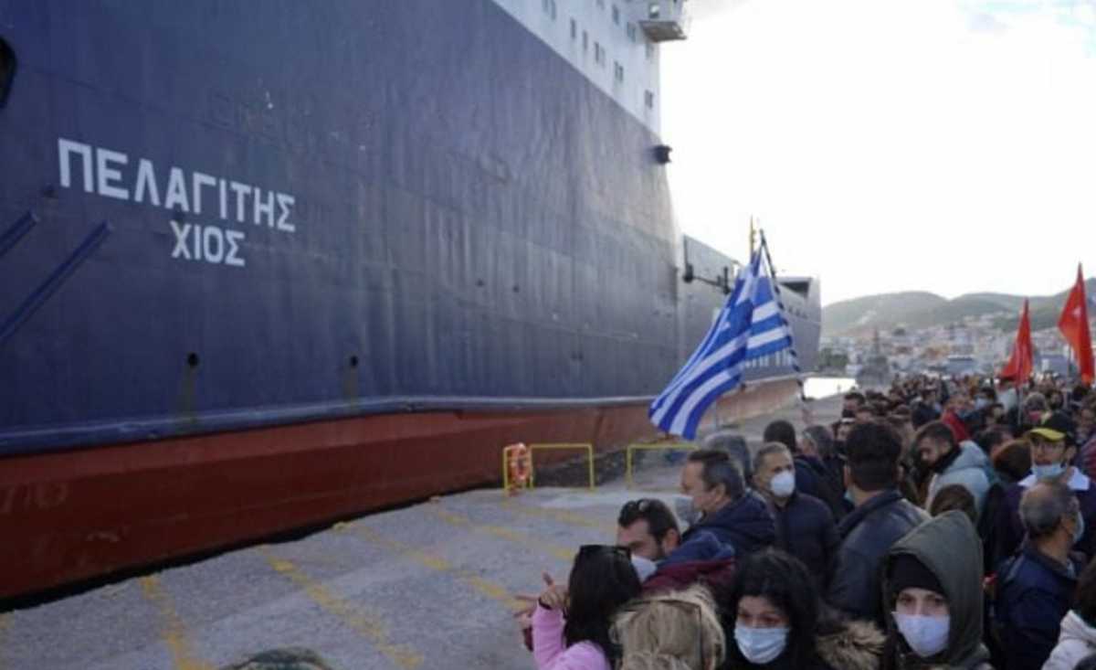 Μπλόκο στον «Πελαγίτη» και στη Μυτιλήνη – Για Θεσσαλονίκη «ταξιδεύουν» τα μηχανήματα κατασκευής δομής μεταναστών