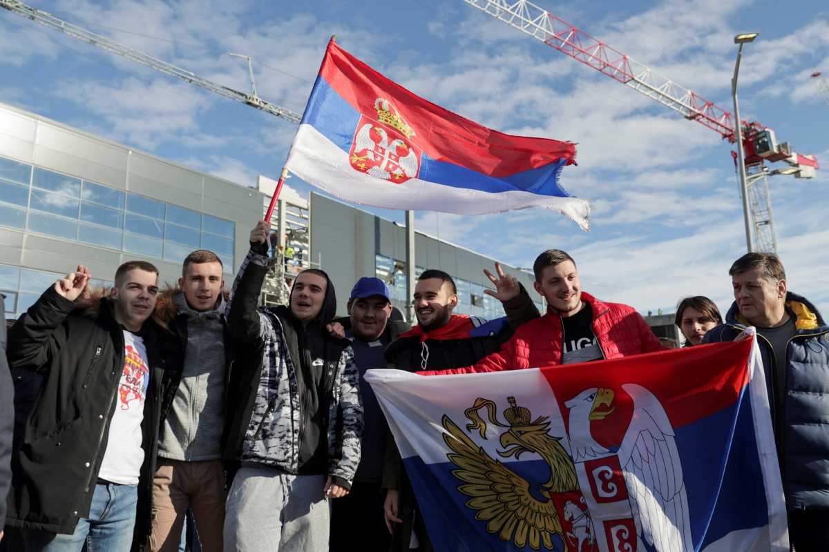 Ο Νόβακ Τζόκοβιτς προσγειώθηκε στο Βελιγράδι – Θερμή υποδοχή στο αεροδρόμιο