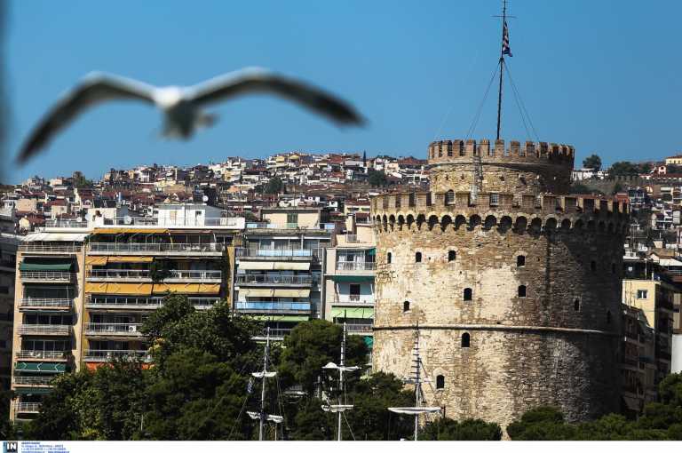 Θεσσαλονίκη: Οικιακή βοηθός έκλεψε κοσμήματα αξίας 10.000 ευρώ μέσα σε 4 μήνες