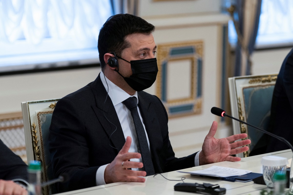 Ζελένσκι προς Μπάιντεν: Δεν υπάρχουν «μικρές εισβολές» ή «μικρά έθνη», η Ουκρανία είναι μεγάλη