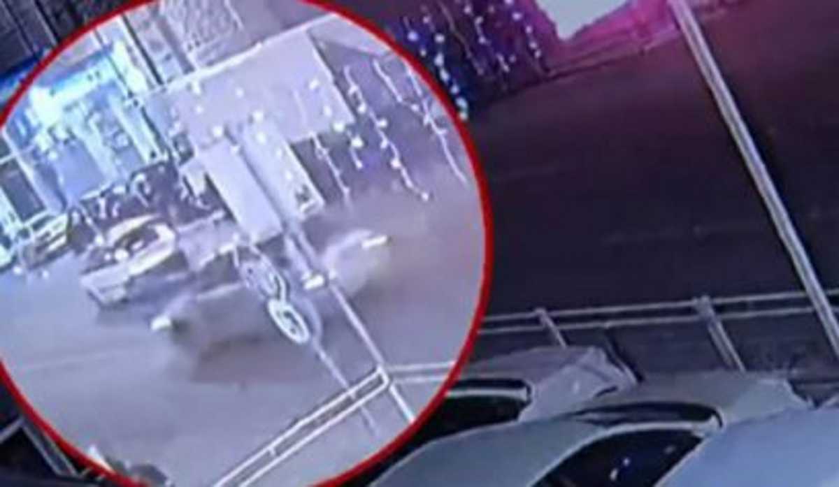 Κινηματογραφική ληστεία αυτοκινήτου στο κέντρο της Αθήνας: Ο ιδιοκτήτης κρεμάστηκε από το καπό