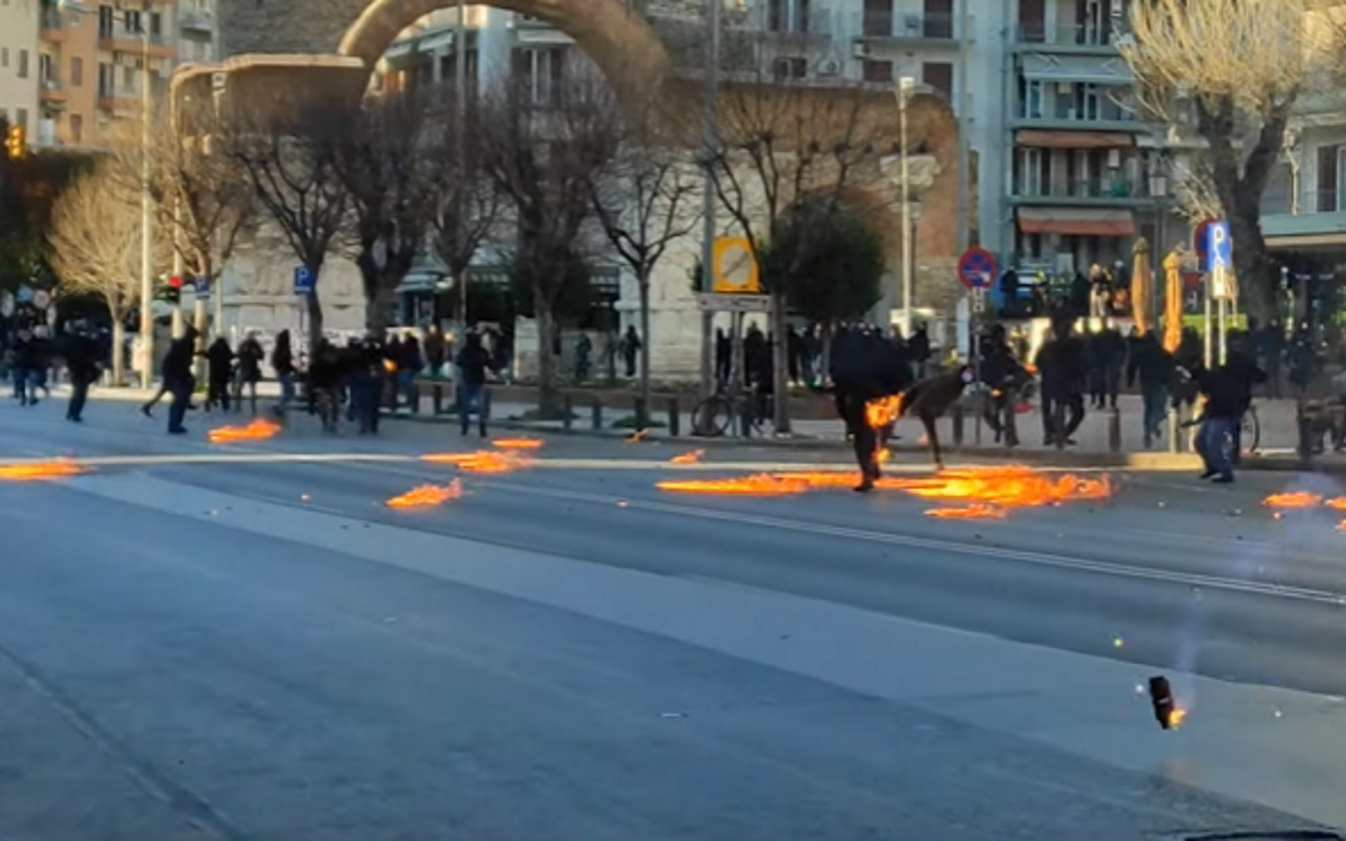 Θεσσαλονίκη: Επεισόδια στην πορεία αντιεξουσιαστών