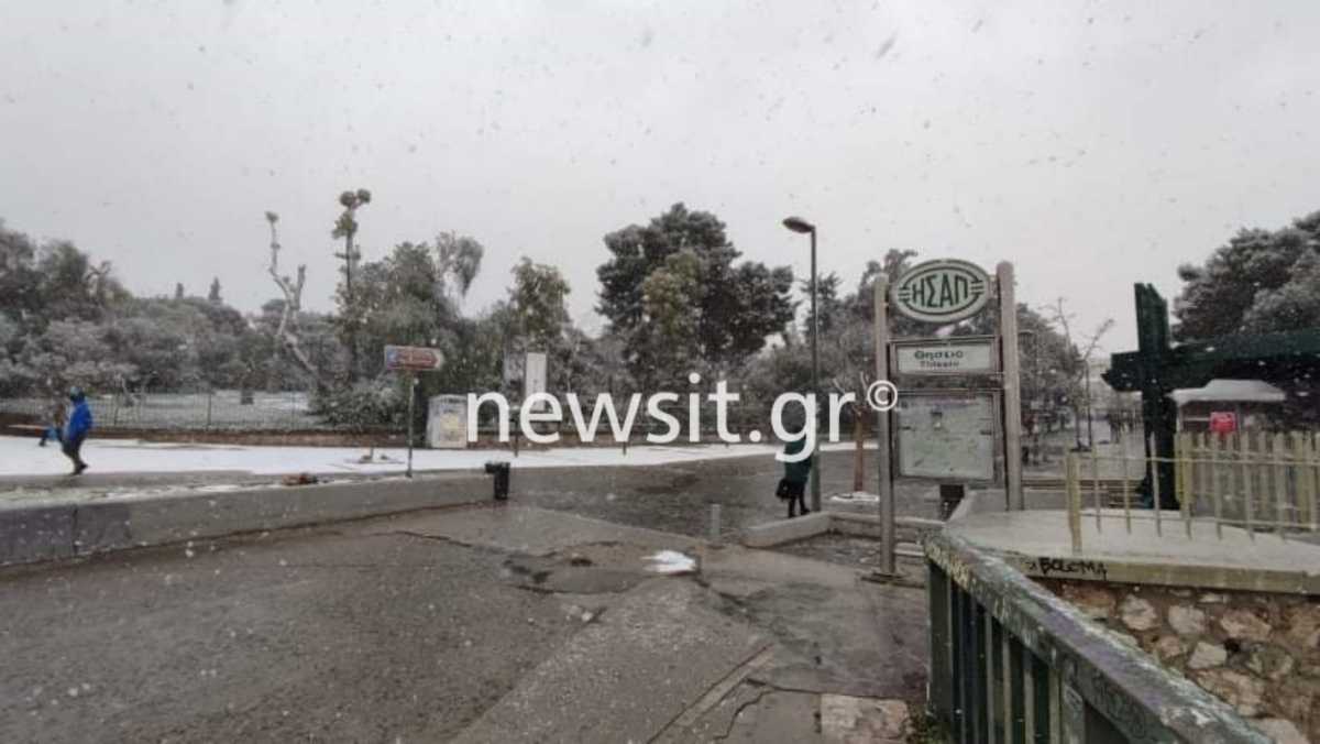 kakokairia ionia thiseio