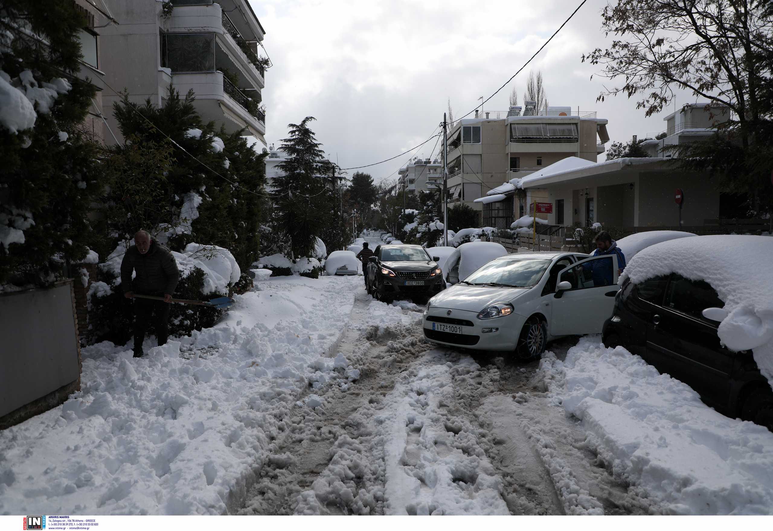 Δήμος Αμαρουσίου σε πολίτη χωρίς ρεύμα: «Είναι αργία κύριέ μου σήμερα, δεν το έχετε καταλάβει;»