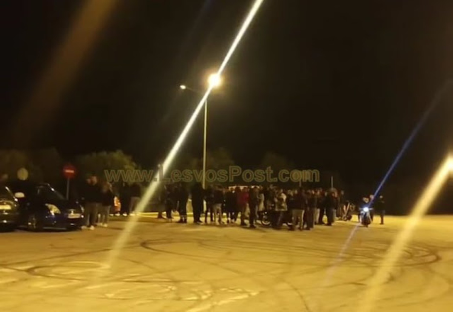 Λέσβος: Μπλόκο της αστυνομίας σε κόντρες και επιδείξεις με «φτιαγμένα» αυτοκίνητα