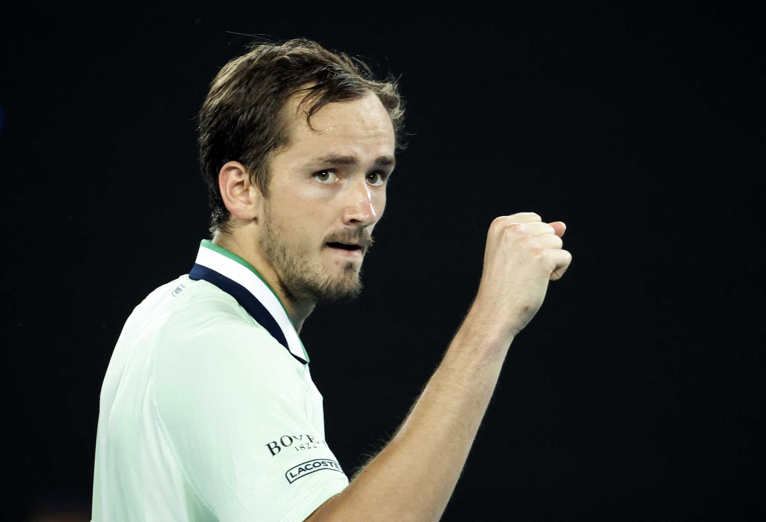 Tennis - Australian Open - Melbourne Park, Melbourne, Australia - January 28, 2022 Russia's Daniil Medvedev reacts during his semi final match against Greece's Stefanos Tsitsipas REUTERS