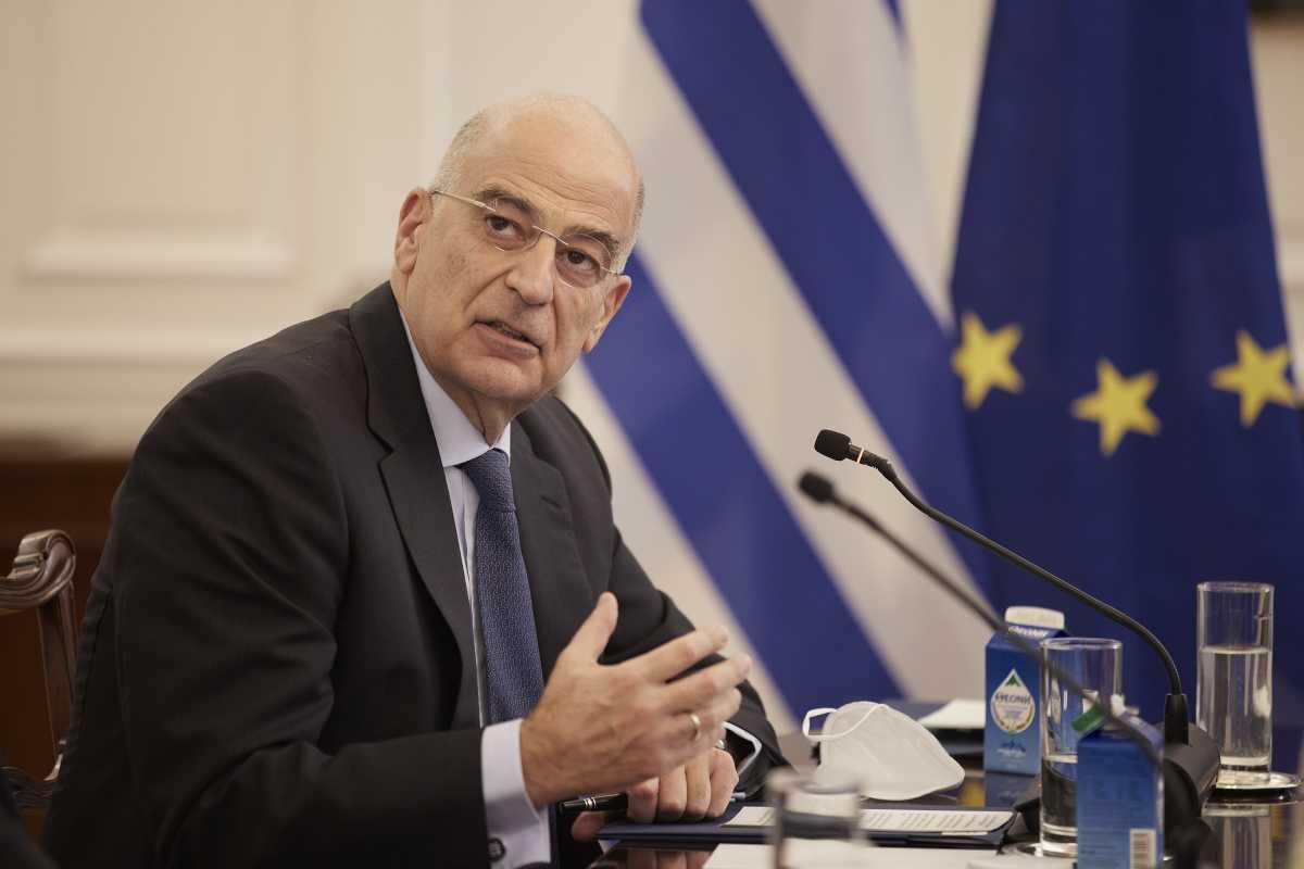 mitsotakis thlediaskepsh