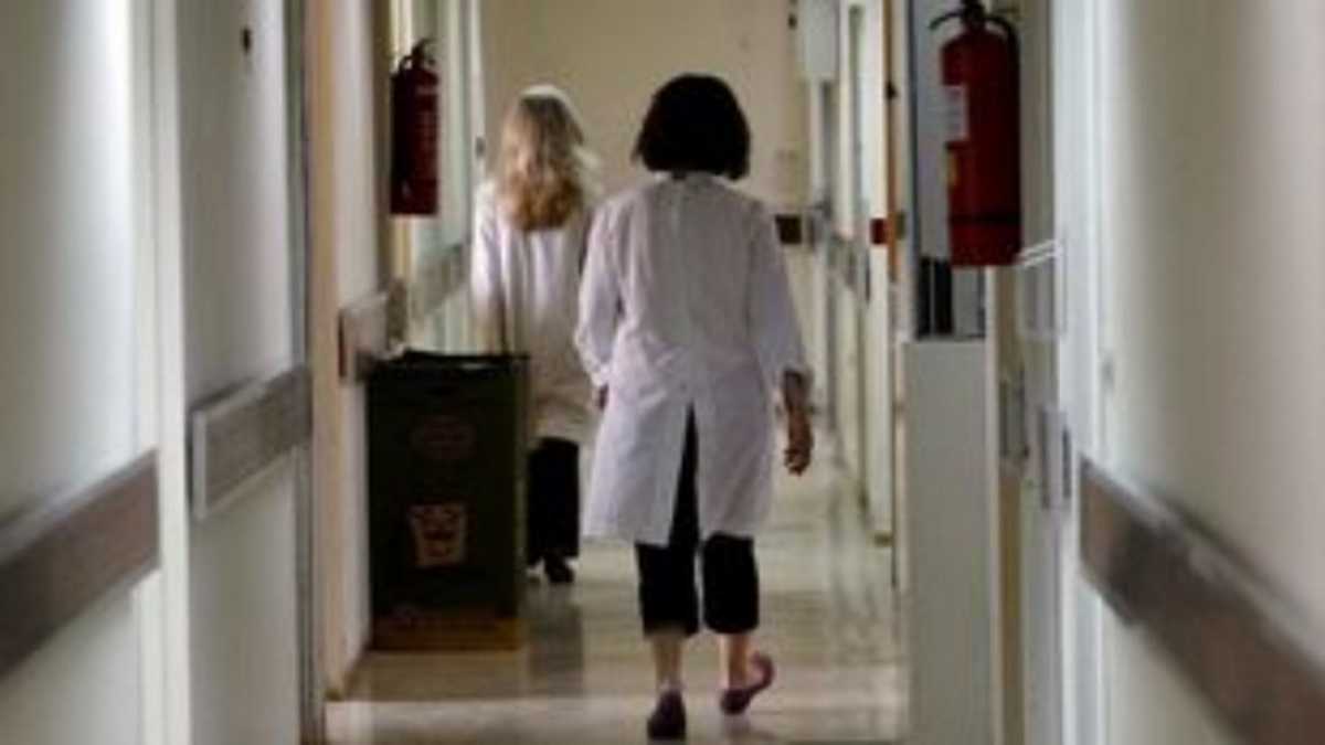 Η Μίνα Γκάγκα έστειλε εγκύκλιο για τη μονιμότητα «καθησυχάζοντας» τους γιατρούς