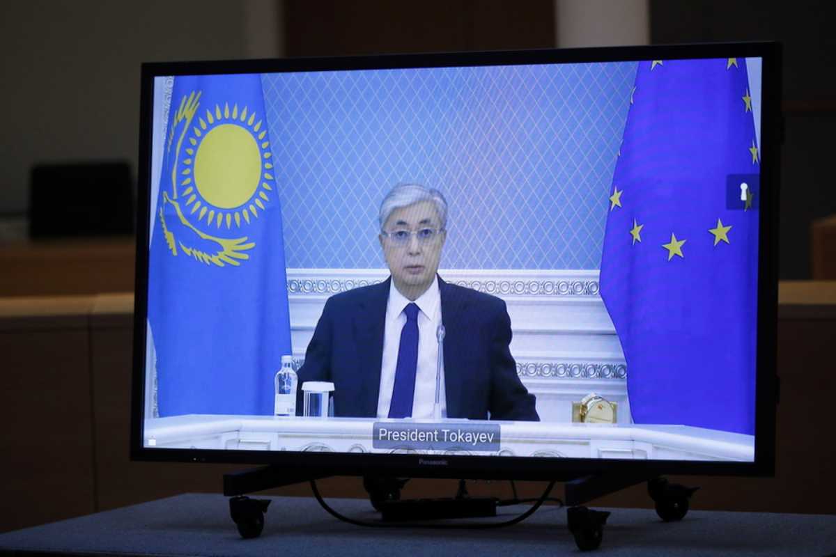 Καζακστάν: Ο πρόεδρος Τοκάγεφ υπόσχεται από το Αλμάτι ανοικοδόμηση μετά τις ταραχές