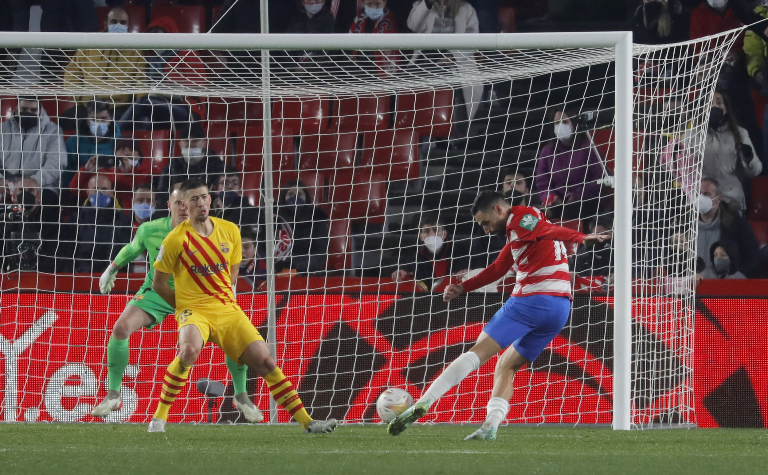 Soccer Football - LaLiga - Granada v FC Barcelona - Nuevo Estadio de Los Carmenes, Granada, Spain - January 8, 2022 Granada's Antonio Puertas scores their first goal REUTERS