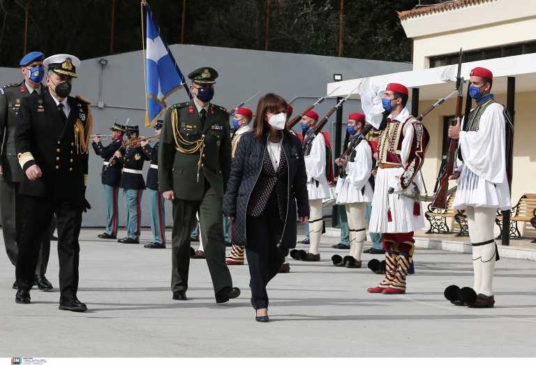 Η Κατερίνα Σακελλαροπούλου παρέστη στην τελετή εορτασμού του Άη Γιώργη του Φουστανελά