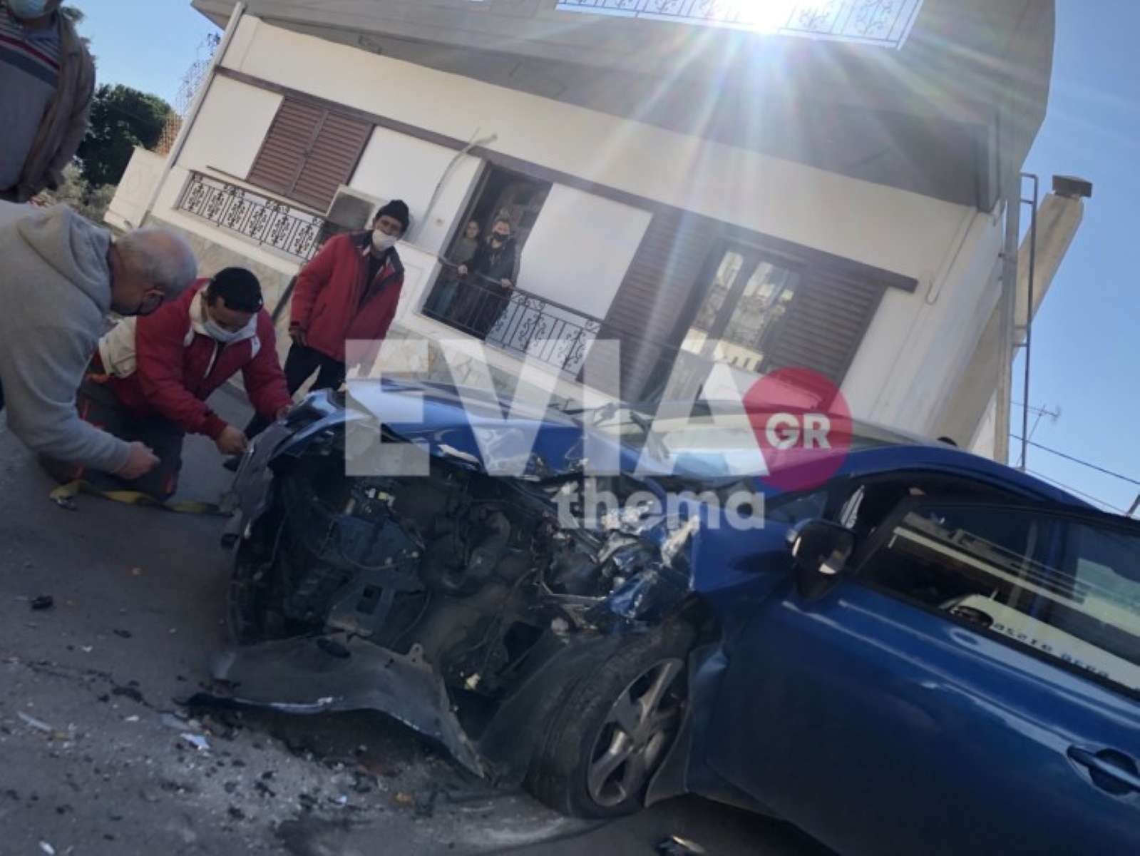 Εύβοια: Ζαλίστηκε και έπεσε με το αυτοκίνητο σε τοίχο