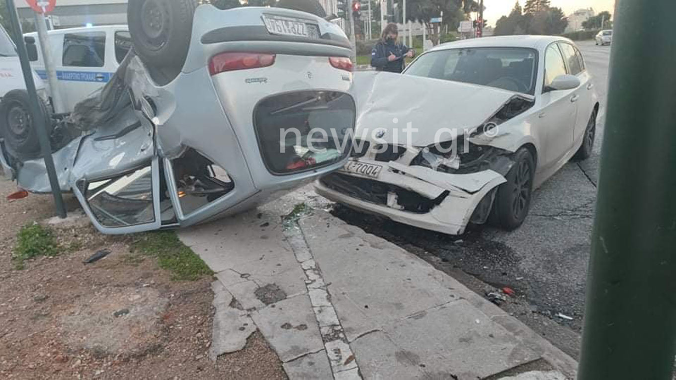 Σοβαρό τροχαίο στην Αργυρούπολη με έναν τραυματία