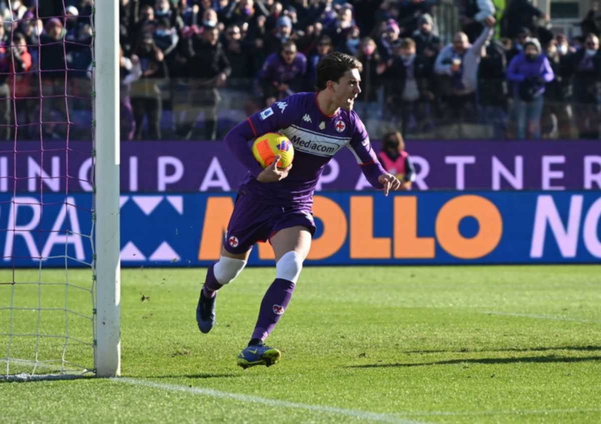 Κύπελλο Ιταλίας: Η Φιορεντίνα απέκλεισε στην παράταση τη Νάπολι με το 5-2 σε ματς «ροντέο»