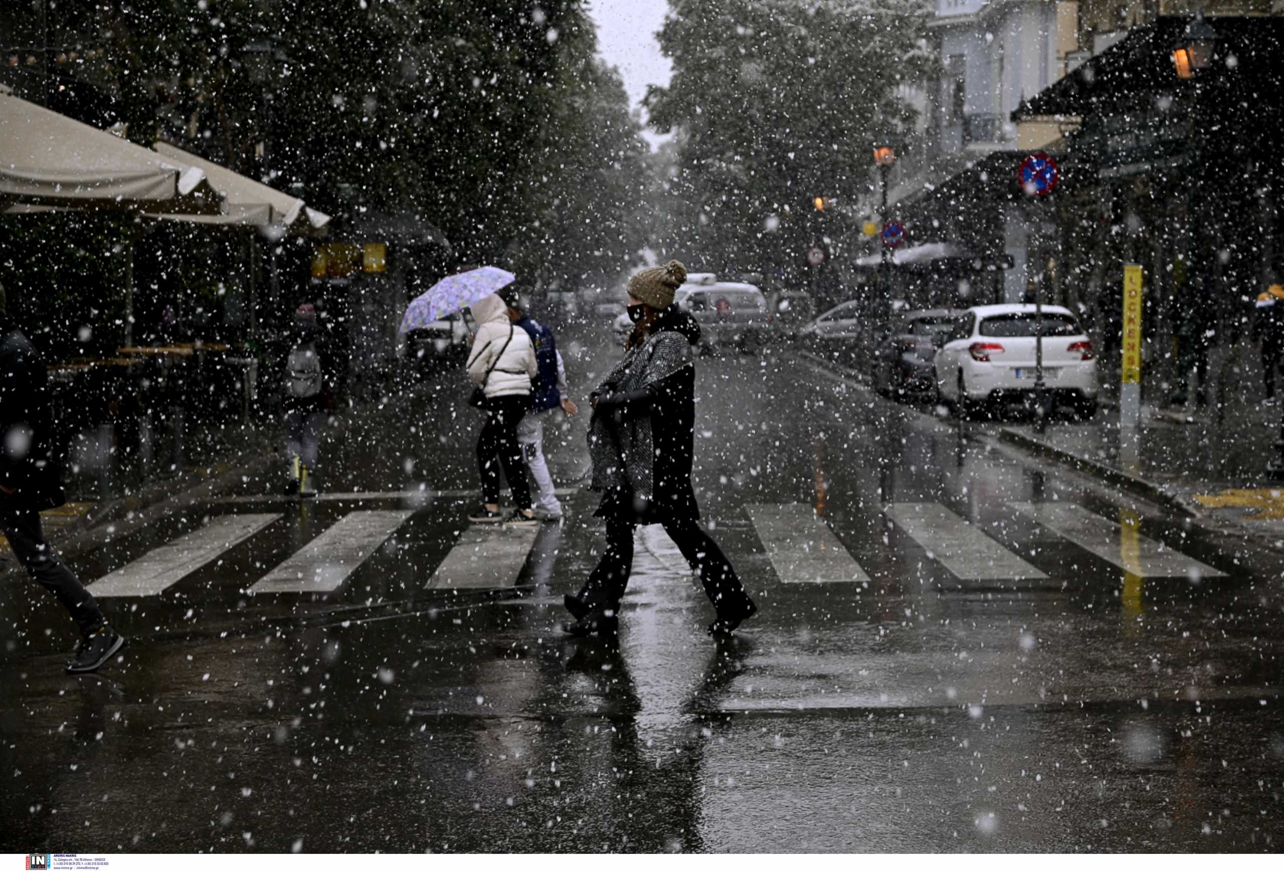 Οργή Ζαχαριάδη για την εγκύκλιο του ΥΠΕΣ σχετικά με τους υπαλλήλους που απουσιάζουν λογω κακοκαιρίας