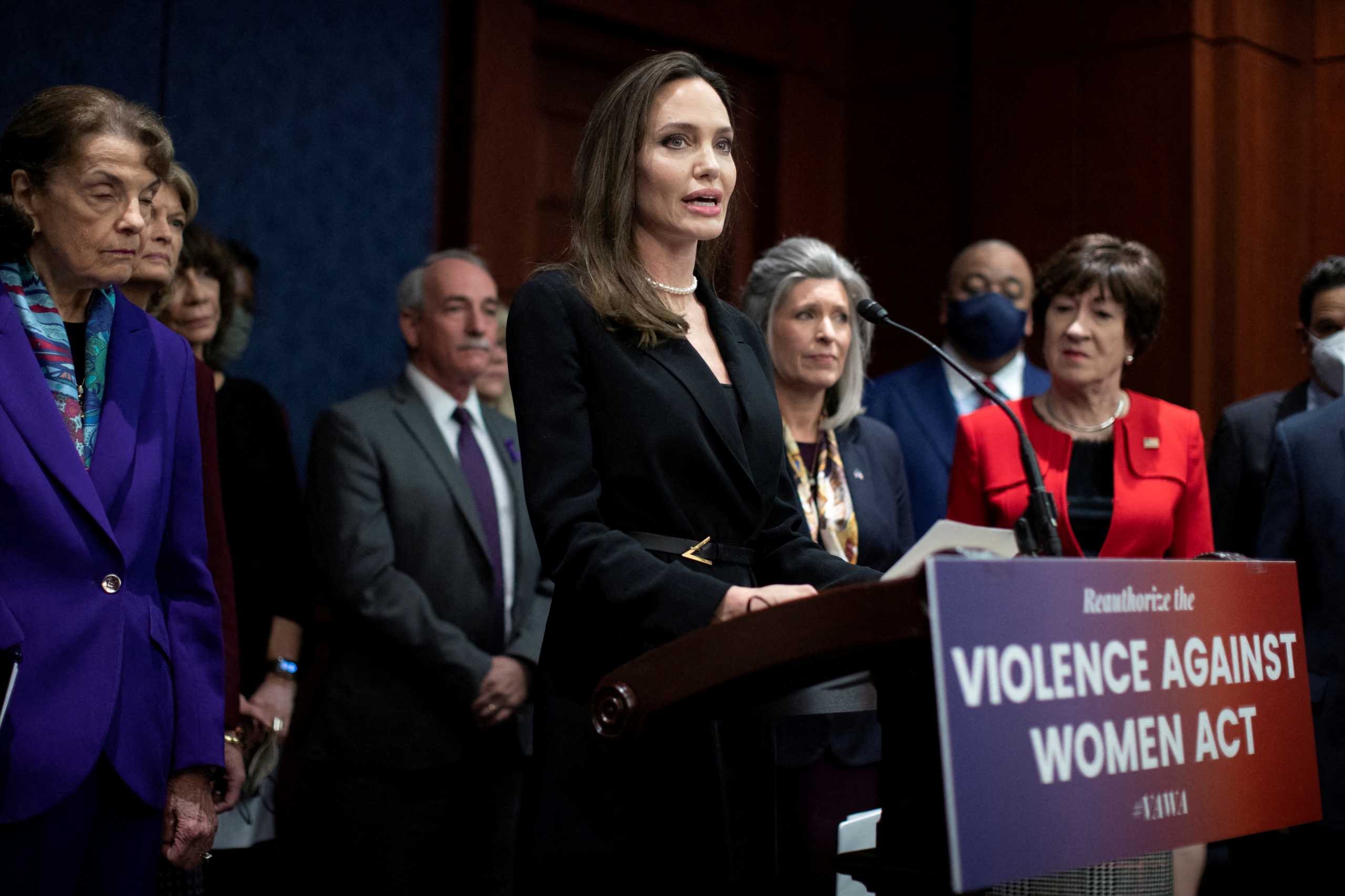 Η Αντζελίνα Τζολί μίλησε στο Κογκρέσο για την ενδοοικογενειακή βία