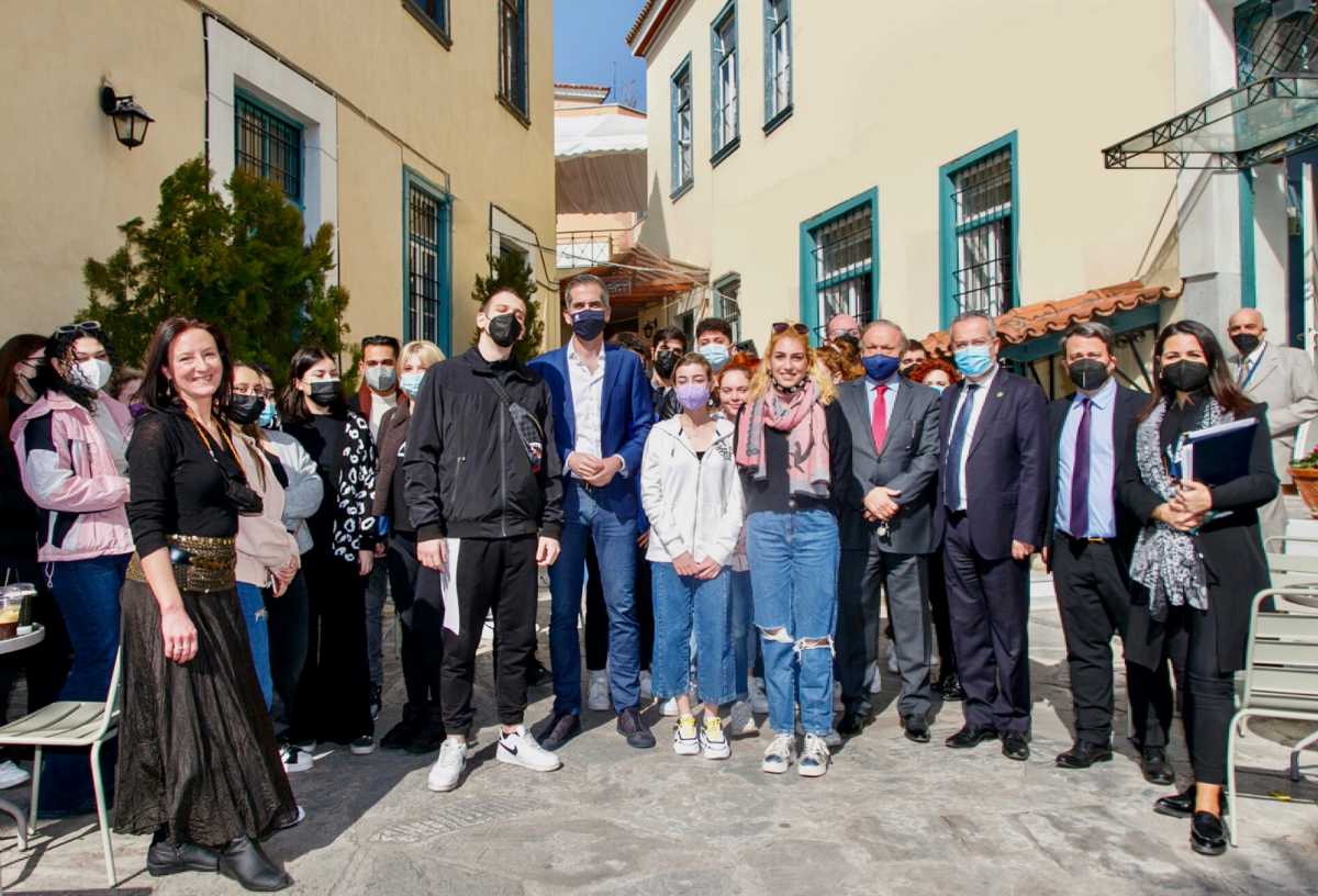 Κώστας Μπακογιάννης: Επίσκεψη στο NYC Athens Campus με φοιτητές του New York College