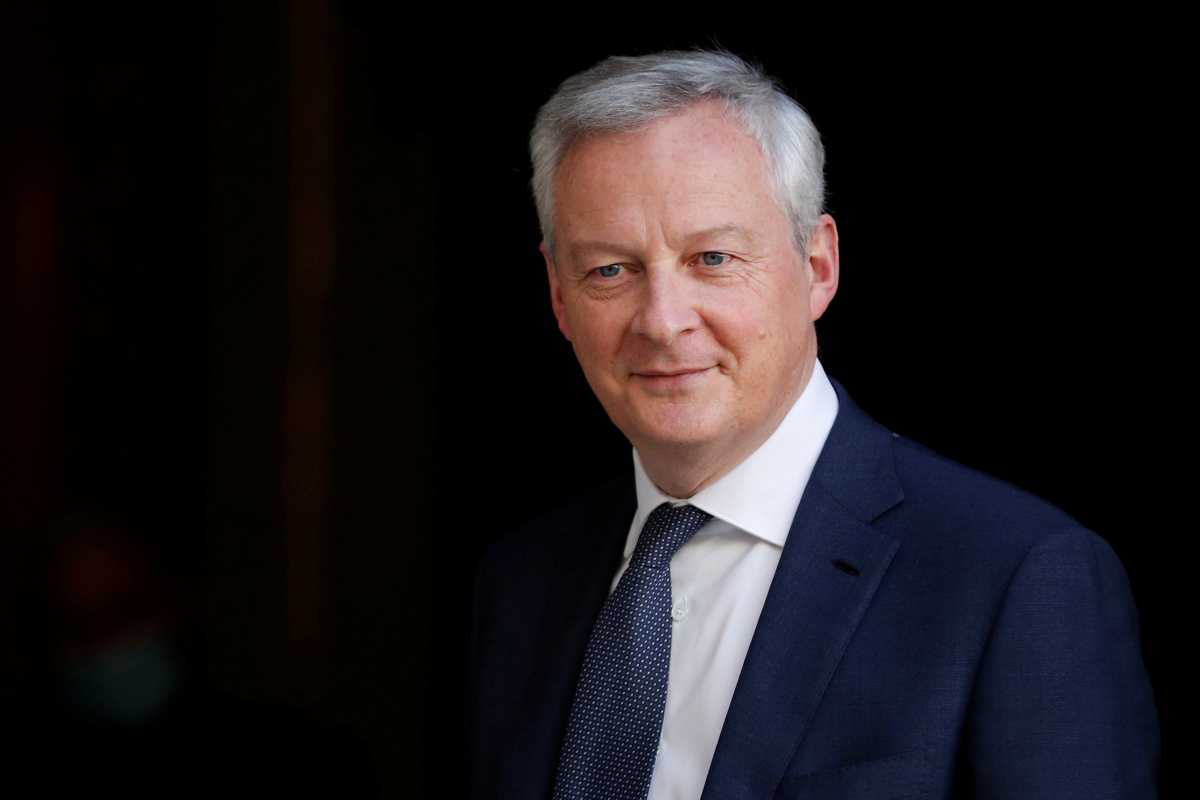 French Economy and Finance Minister Bruno Le Maire arrives to attend a meeting with the French Prime Minister and French presidential candidates to discuss Ukraine crisis at the Hotel Matignon in Paris, France, February 28, 2022. REUTERS